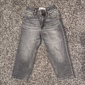 Zara jeans 4t